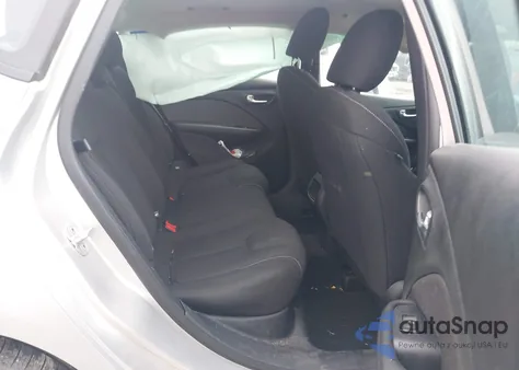 2013 Dodge Dart Sxt из США, поврежденный, VIN 1C3CDFBAXDD184764